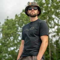 Avid Carp Compound T-Shirts Black